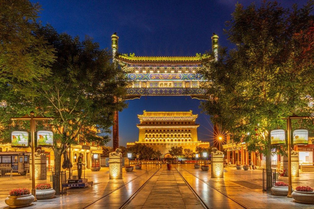 李祿-前門(mén)夜景.jpg